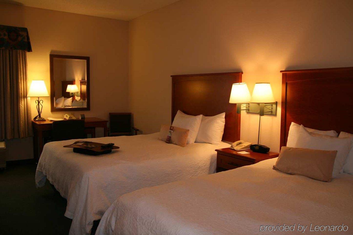Hampton Inn & Suites Scottsdale On Shea Blvd Habitación foto